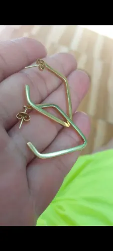 Brinco de ouro 18k 7.1 grama $3.500