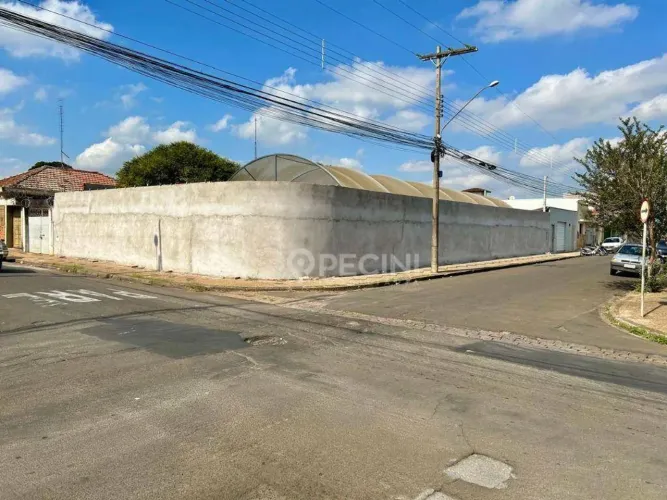 Terreno para aluga no Saúde em Rio Claro.