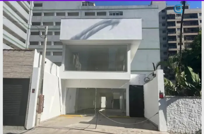 Vendo amplo imóvel comercial de 255 mts com múltiplas funcionalidade no centro de São Vice
