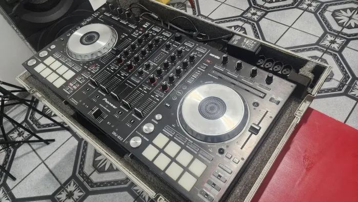 Controladora Pioneer DJ DDJ SX2