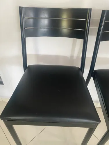 Banqueta Preta