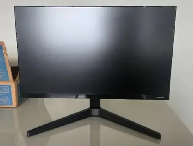 Monitor Samsung 22" IPS FHD (F22T350) - Seminovo