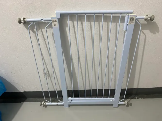 Grade portão com extensor para crianças e pets