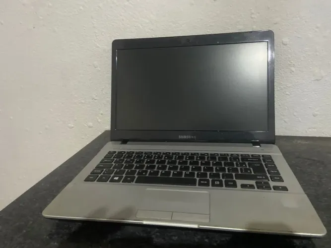 Notebook Samsung NP370E4K + bônus