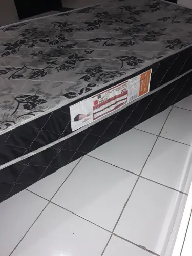 Cama box