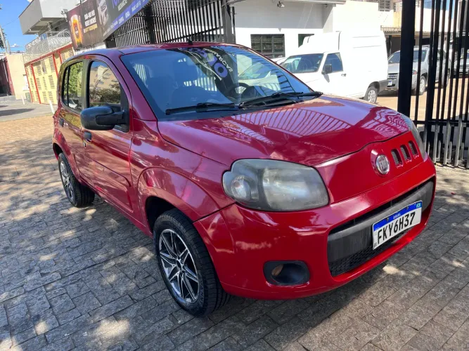 Fiat Uno Vivace Celeb. 1.0 EVO F.flex 8V 5P 2013