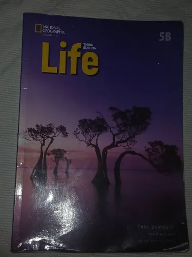 Livro de ingles Life Upper Intermediate: Split B Third edition