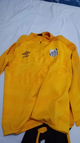Conjunto de frio original do Santos