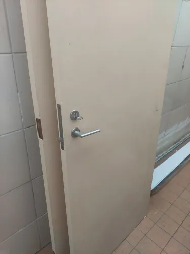 Folha de porta usadas