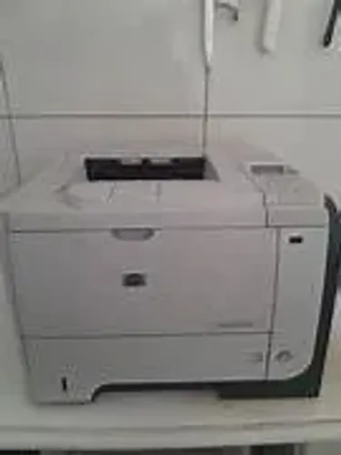 Impressora Laser Duplex Automático HP p3015 Entradas usb e Rede e toner p/ 12.000 páginas