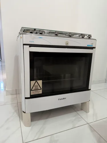 VENDO FOGÃO 5 BOCAS (SÓ VENDA)