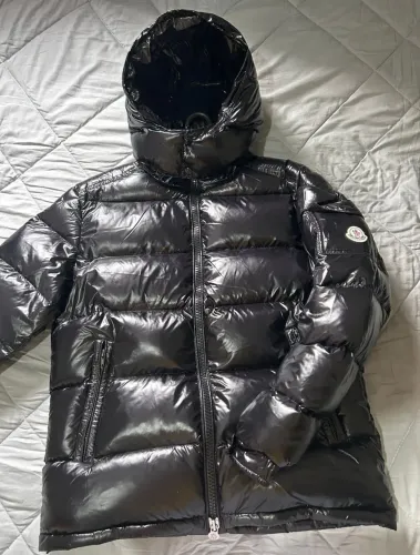 Jaqueta puffer moncler maya