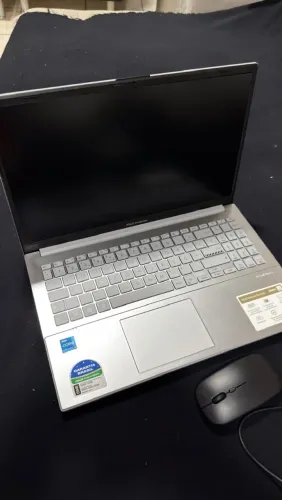 Notebook assus vivobook