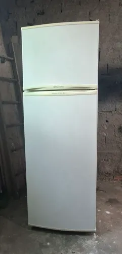 Geladeira Electrolux