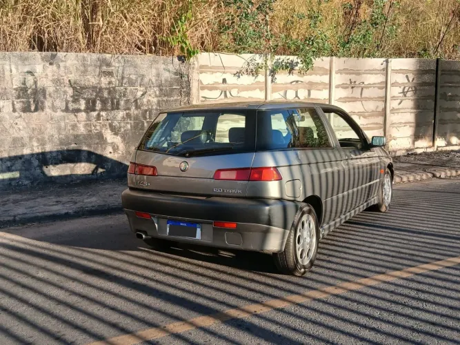 Alfa Romeo 145 Elegant 2.0 16V 1998