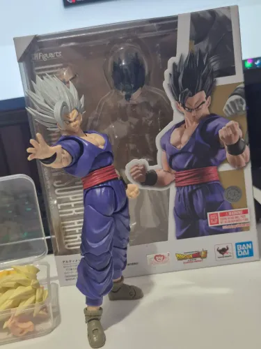 SH figuarts Gohan Super Hero + Head gohan Beast - Dragon Ball