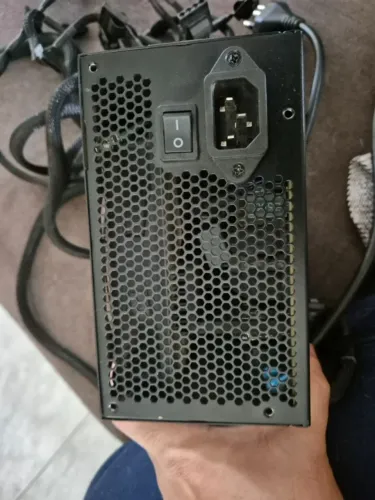 Fonte Corsair CX 550W