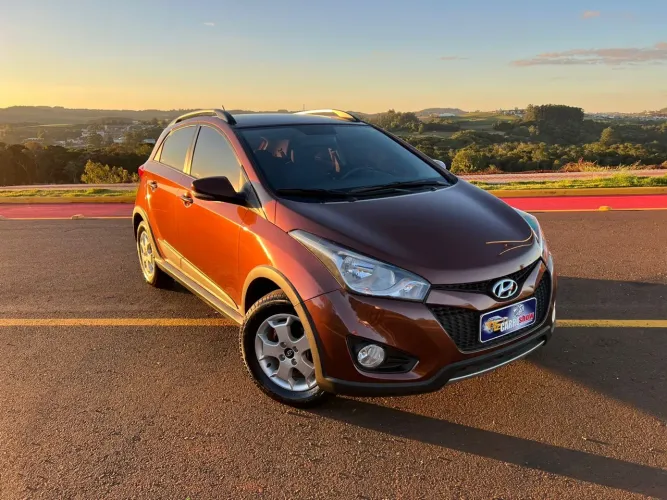 Hyundai HB20X Premium 1.6 Flex 16V Aut. 2014