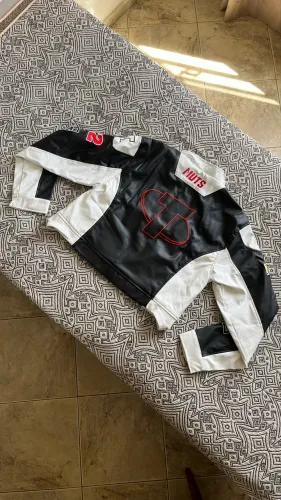 Jaqueta estilo motoqueira
