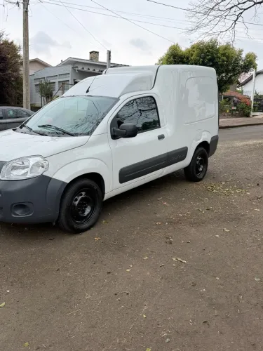 Fiat Fiorino Furgão EVO 1.4 Flex 8V 2P 2015