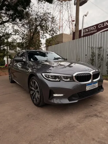 BMW 320I A Modern/sport TB 2.0/a.flex 16V 4P 2022