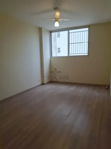 Apartamento - Jardim Apolo - Apolo - 2 Dormitórios - 60m².