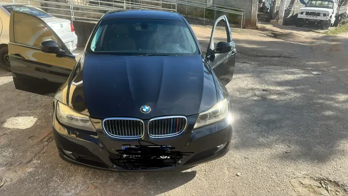 BMW 320I A 2011