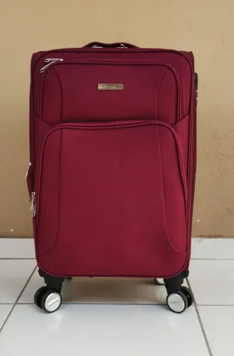 Conjunto Mala de Viagem + Frasqueira Polo King Bordô - Semi Nova - R$ 500