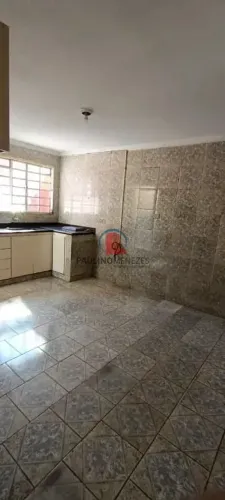 Casa Fundos com 2 dormitórios para alugar, 50 m² por R$ 800,00/mês - São Vito - Americana/