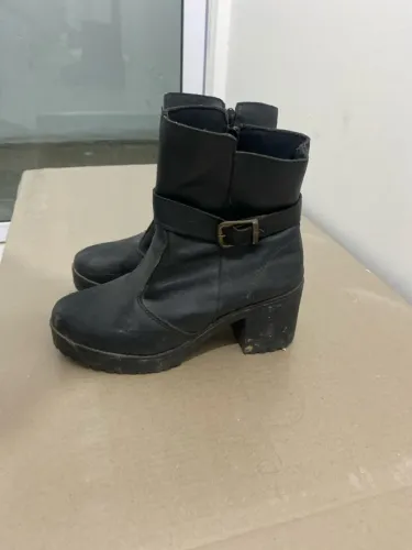 Conturno- Bota