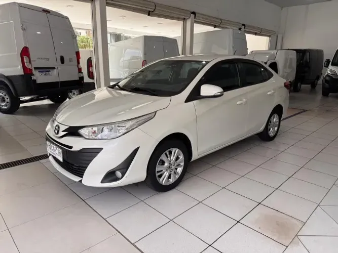 Toyota Yaris XL Sedan 1.5 Flex 16V 4P Aut. 2019
