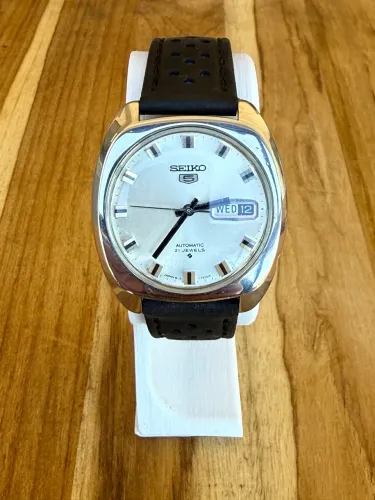 Relógio Seiko 5 TV Dial 21 Rubis 6119-7193 - 1972