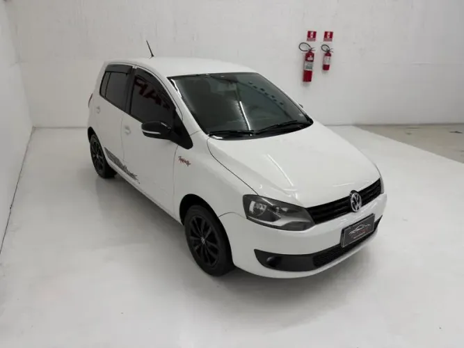 Volkswagen Fox Rock IN RIO 1.6 MI Total Flex 8V 5P 2014