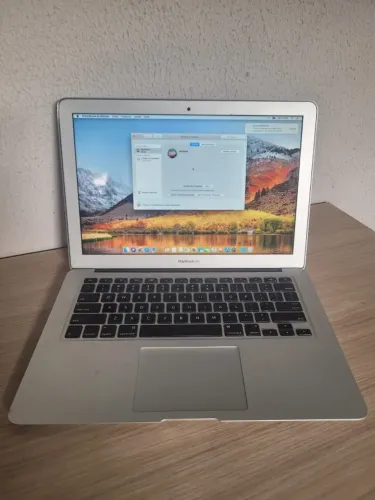 MacBook Air  i5 1.8 8GB nvme 128GB 2017 teclado retroiluminado conservado so 1870 ac not