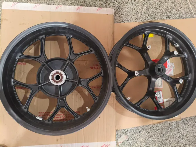 Rodas Novas na caixa NX750