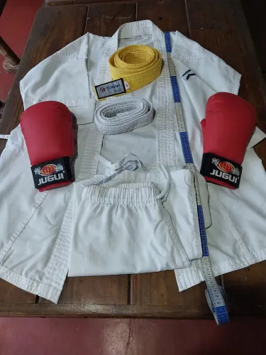 Kit karaté  11.anos