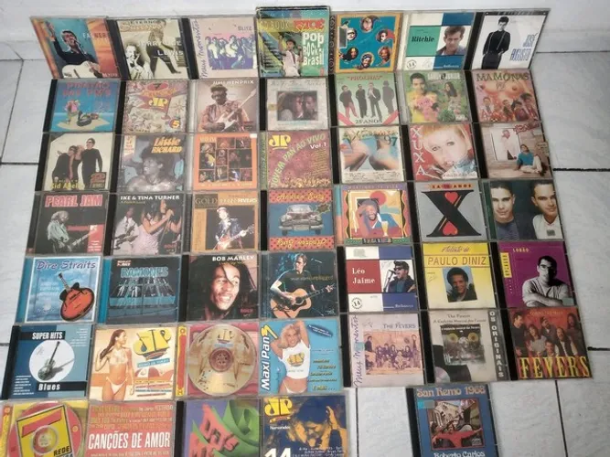 CDs originais vários.