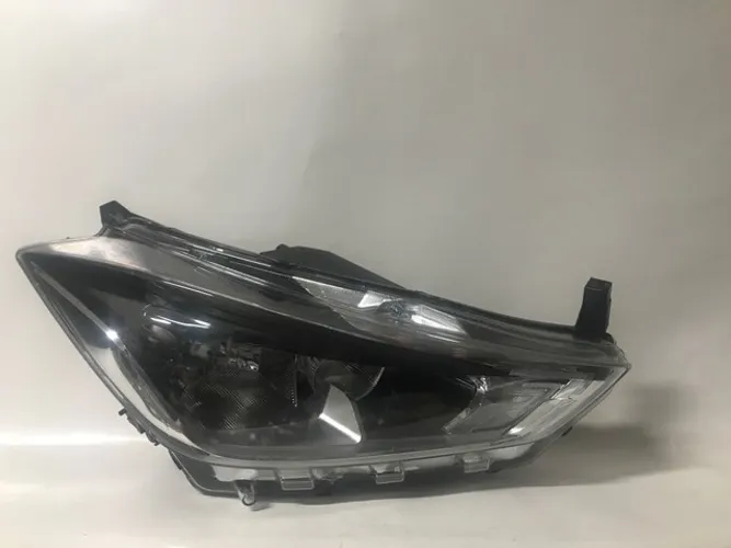 Farol Nissan Kicks (sem Led)