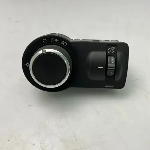 Botão Farol Chevrolet Onix Hatch 2017 2019 Detalhe 52112900
