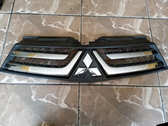 Grade Mitsubishi L200 Triton Hpe 