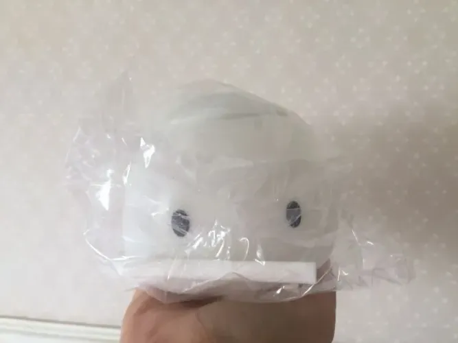 Umidificador de baleia branca