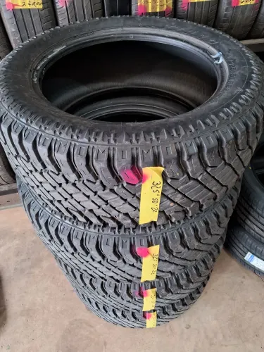 Pneus 325/50 R22