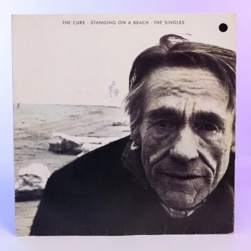 LP The Cure - Standing on the Beach Vinil c/encarte 