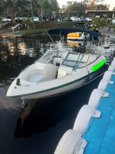 Lancha Regal Mercruiser V6 4.3. 19 pés