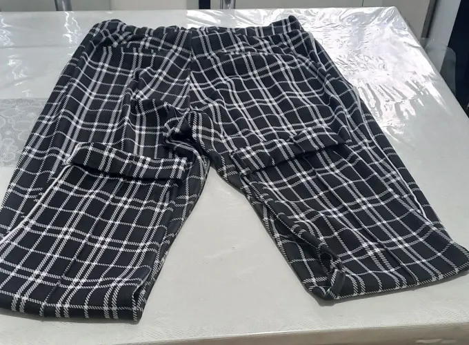 Calça feminina