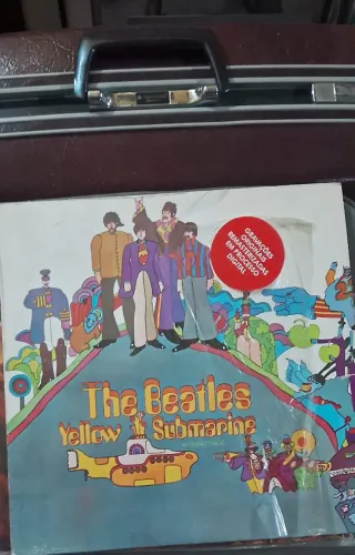 The Beatles - Yellow Submarine (Vinil)