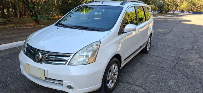 Nissan Grand Livinia S Manual 2014