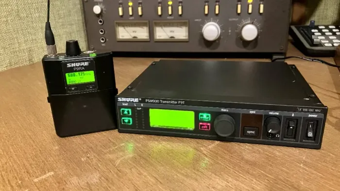 Shure PSM 900 - L6 - 656-692 Mhz - IN EAR MONITOR - IEM