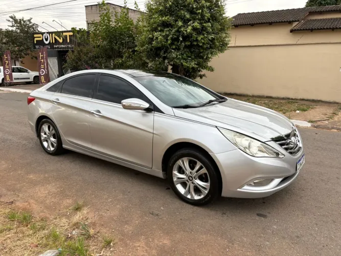 Hyundai Sonata 2.4 16V 182cv 4P Aut. 2012