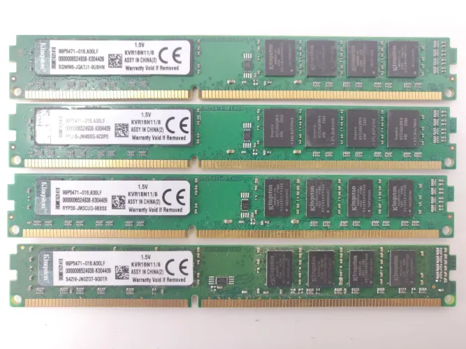 Kit 32GB memória RAM DDR3 1600 Mhz (4x8GB) Kingston low profile 1600Mhz